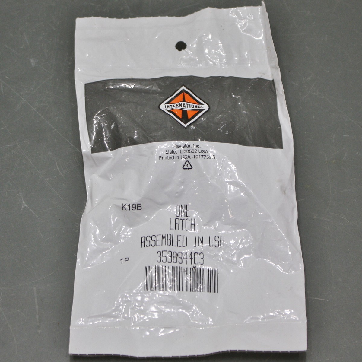 Genuine International Navistar Access Door Latch 3598944C3, Rotary  
