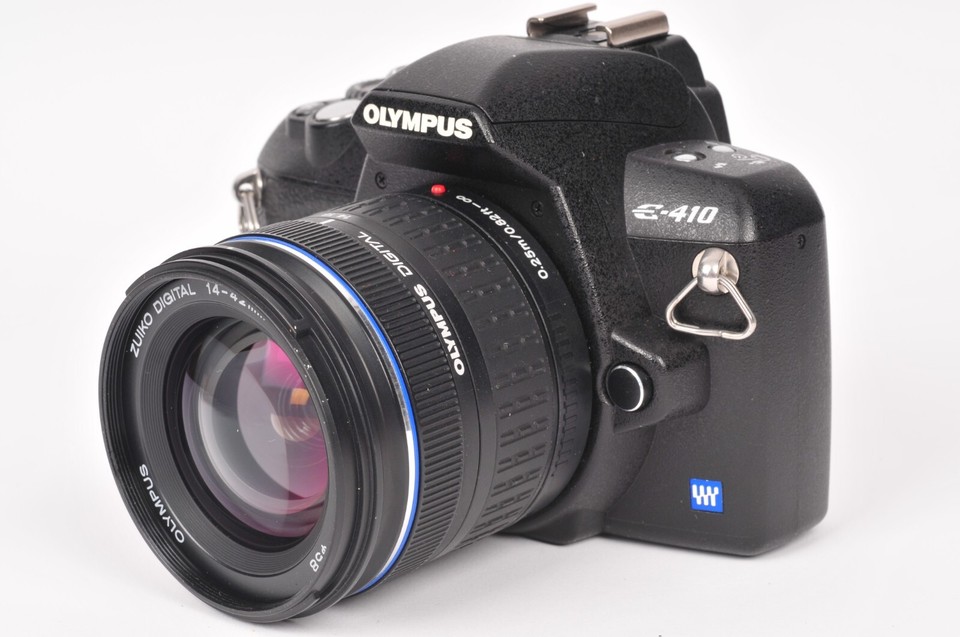 Olympus E410 10mp Four Thirds Digital SLR 1442mm Zuiko Lens 1GB Memory