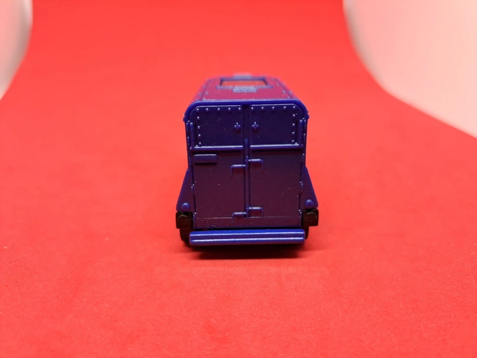 Matchbox 2016 Police 1/64 Pony trailer - Image 4 of 4