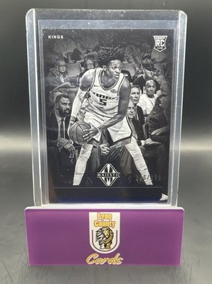 2018 Panini Chronicles De’Aaron Fox #305 /199 Blue Foil RC