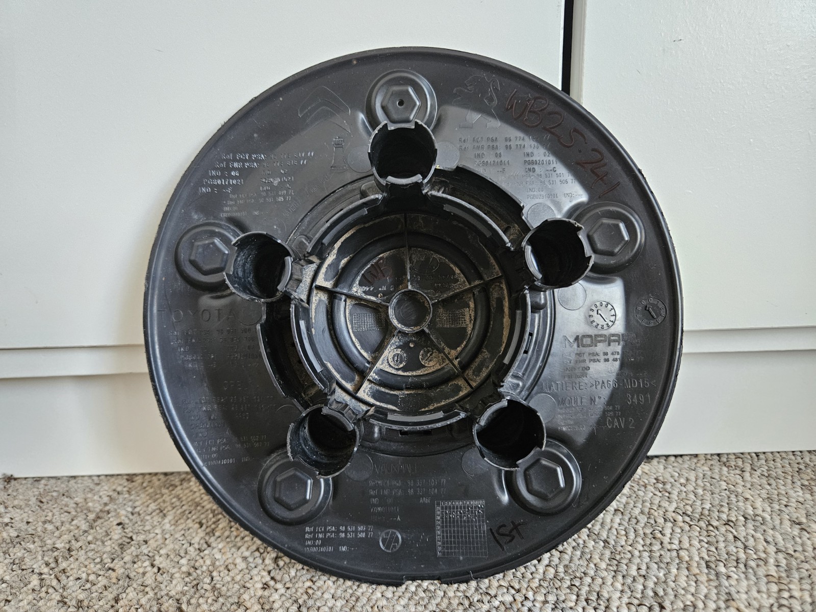 Picture 4 of 5