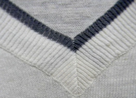 Report Collection Off-White Gray Warm Men's V-Neck Sweater Size XL NEW Ret:250 - Image 4 of 4