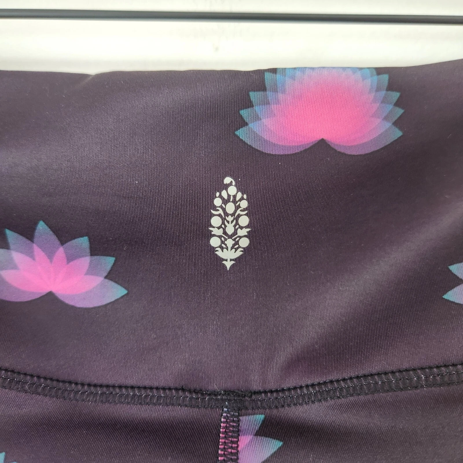 free-people-movement 7/8 length lotus print leggings