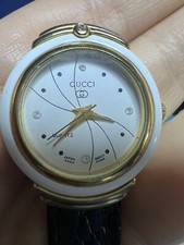 VTG Gucci Jeweled Quartz Watch Leather Band Ladies Watch Sold As Is-working