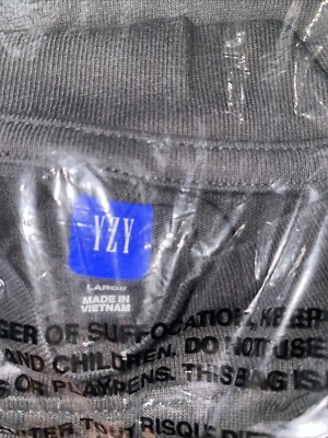 YZY Gap Tee Black Size Large L/S