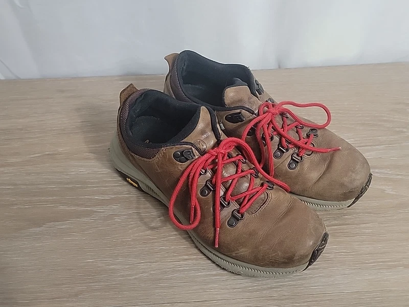 merrell waterproof hiking trekking shoes