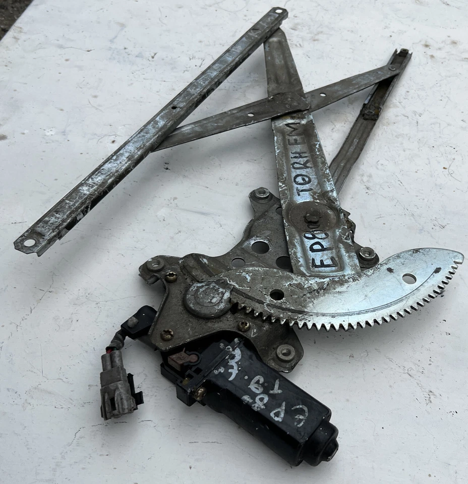 Toyota Starlet EP80 4 двери 1990-95 стеклоподъемник передняя правая сторона 062100-5241 - Изображение 2 из 4