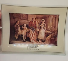 2 PC set Glass Ashtray Washington crossing the Delaware & The birth of Old Glory