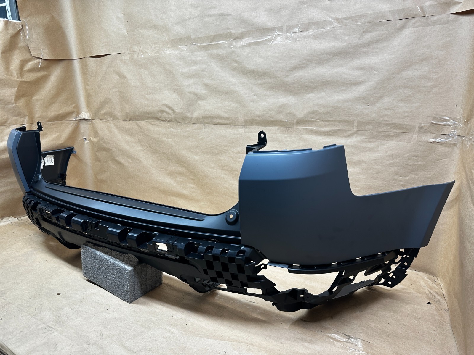 2014+-+2016+Land+Rover+Sport+Right+Rear+Bumper+Moulding+OEM+Dk62-17926 ...