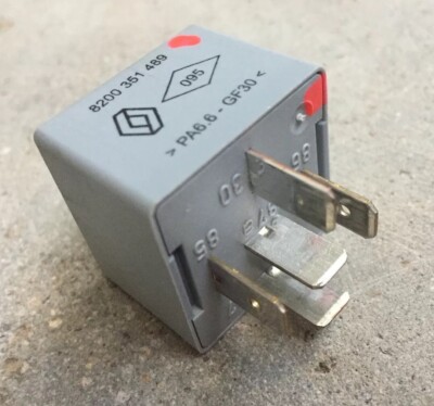 Renault Megane 3 G.Cartier 20241077 Relay Fuse 8200351489 MON2 | eBay 