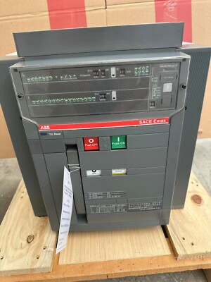 ABB ACB  Air circuit breaker E1B800PR122/P-LSIGIn=800A3pWMP 1SDA055621R1