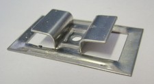Groove Cheek 4.50mm - Spacing 10mm, (LS-4.5/10-VZ), Zinc Plated