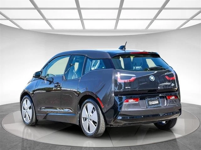 2015 BMW i3  - Image 2 of 4