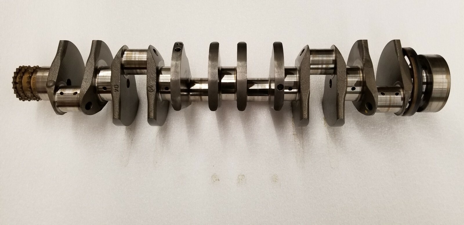 LAMBORGHINI AVENTADOR CRANKSHAFT OEM 07M105019J 