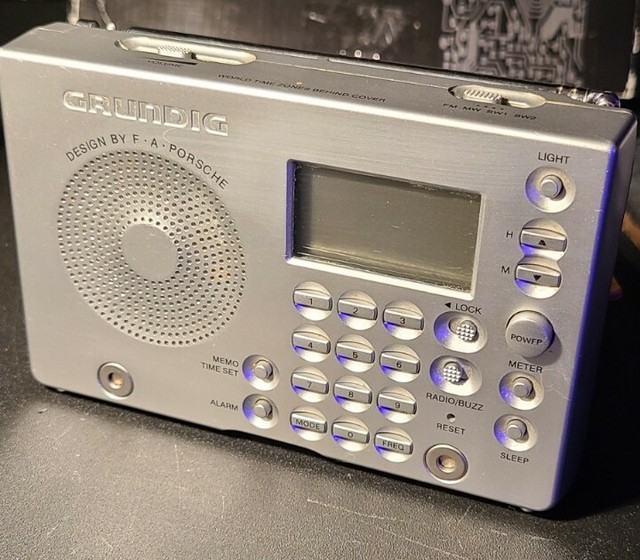 Grundig Portable Radio Porsche Yb P 2000 Short Wave W Leather Case For Sale Online Ebay