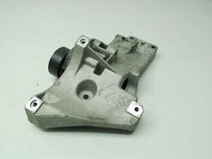 Halter Lichtmaschine mit Spannrolle 1,4 036260885 VW Golf V 5 Lim. (Typ:1K)