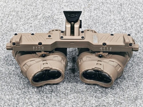 GPNVG-18 Digital Night Vision Goggles Equipped With 4 Cameras From JAPAN - Picture 5 of 12