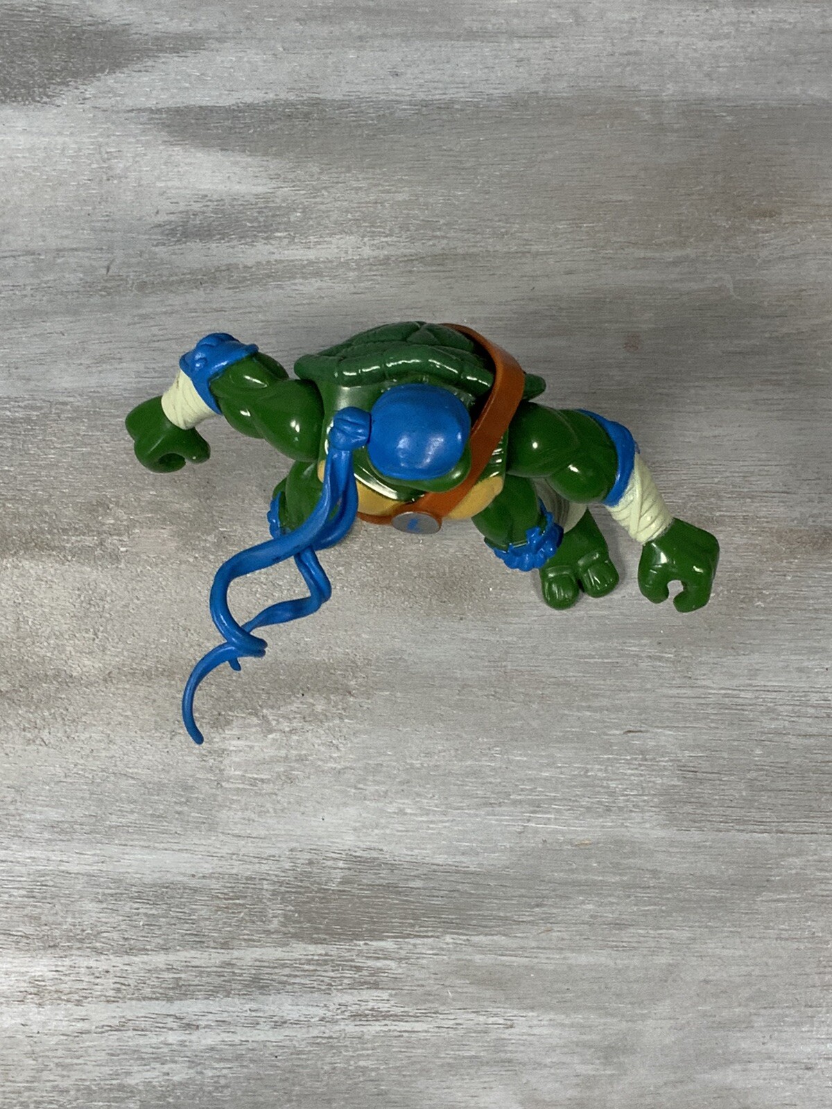 1997 Leonardo Teenage Mutant Ninja Turtles Next Mutation Playmates Figure Toy