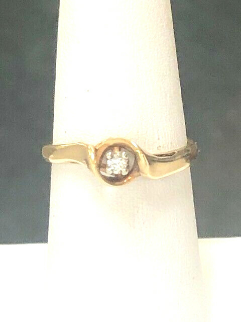 SOLID GOLD DIAMOND RING SOLID YELLOW GOLD SIZE 6.… - image 4