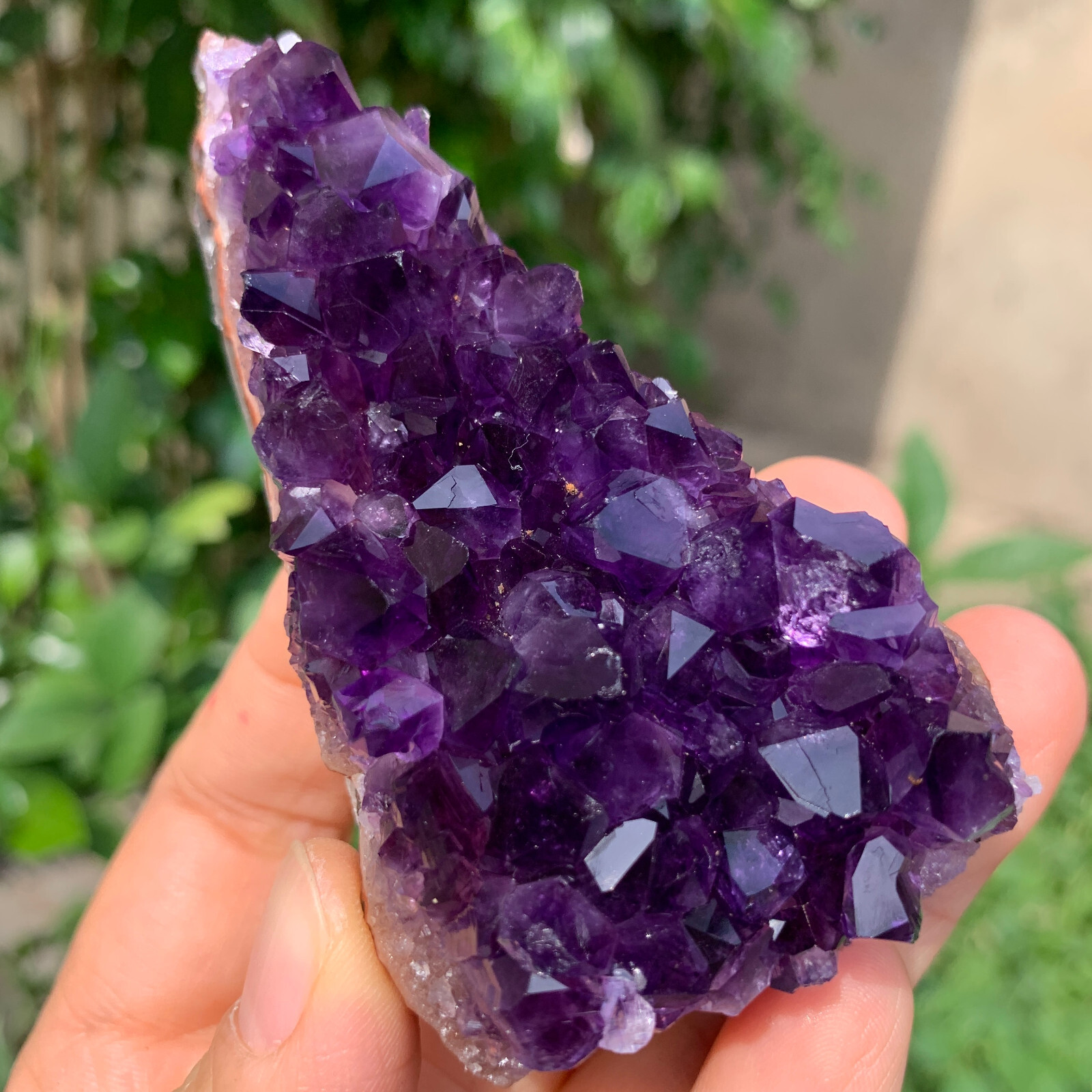 Natural Amethyst Geode Crystal Quartz Specimen 144g for Energy & Decor
