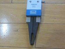 Festo HGP-16-A Pneumatic Air Parallel Gripper! Outstanding Condition! PERFECT!