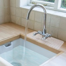 Silicone Faucet Splash Guard, Sink Drying Mat Kitchen Water Catcher Drain Pad UK