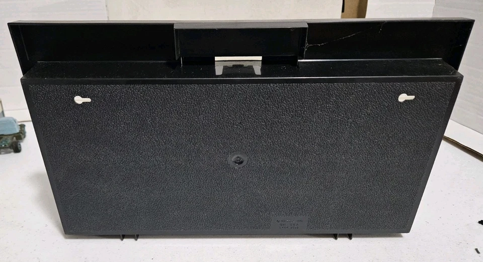 Vintage 1981 MATTEL HOT WHEELS Wall Mount 16 Car Showcase Display Case NEW - Image 4 of 4