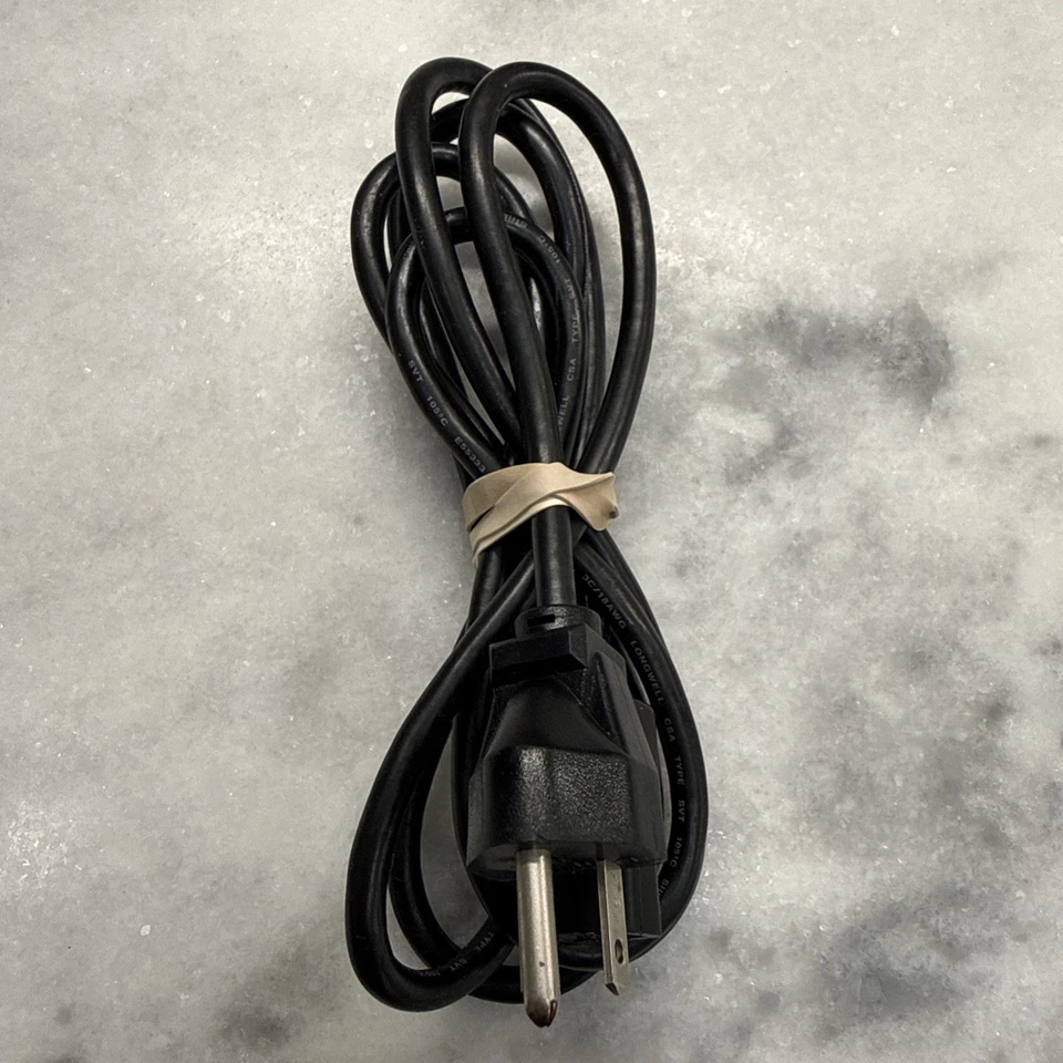 Longwell E55333 VW-1 3C/18AWG 300V TYPE SVT Computer Monitor Power Cord 6 Ft - Image 2 of 4