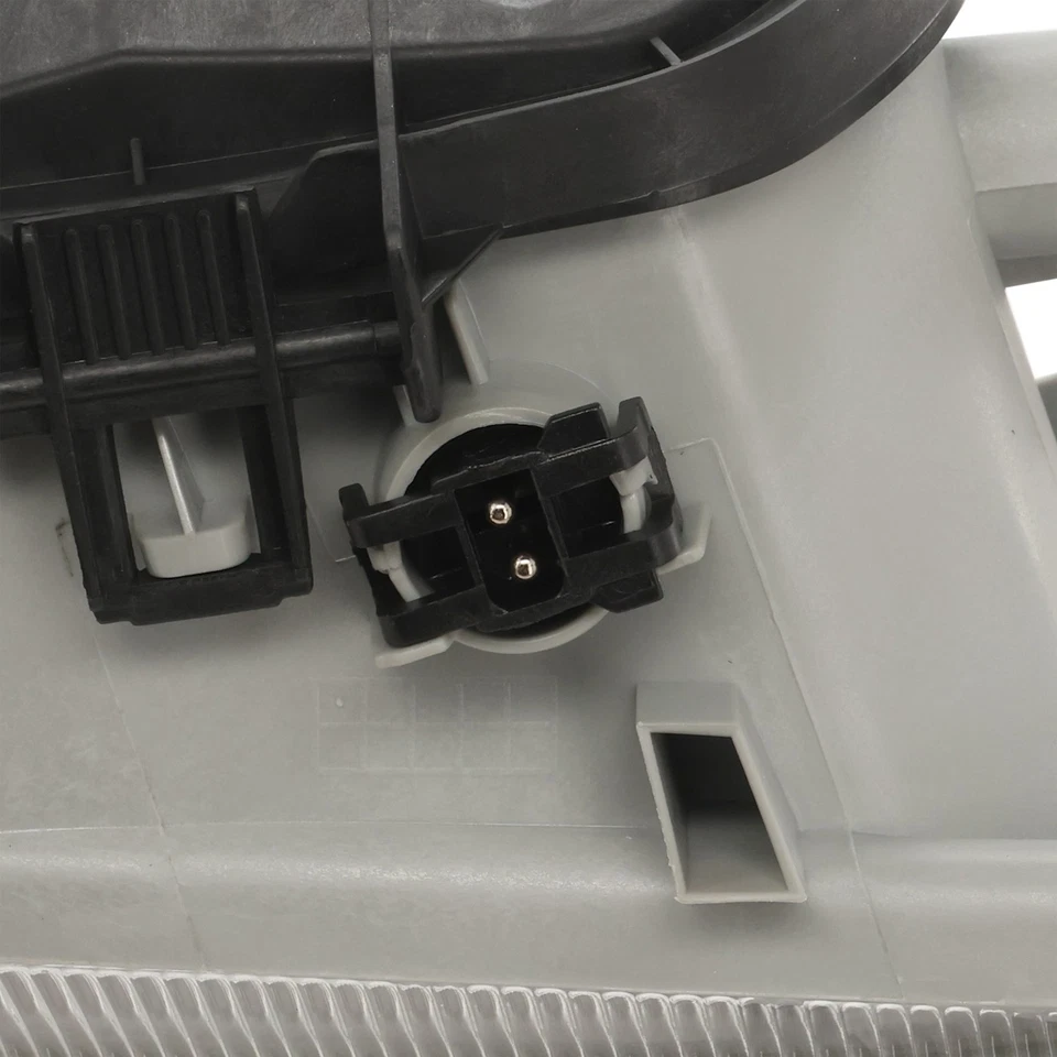 Lâmpada de direção dianteira esquerda para neblina esquerda esquerda para Mercedes Benz CLK SLK E-Class E320 - Imagem 2 de 4