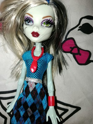  Monster High Frankie Stein Basic Puppe DKY20 Sammlerstück 
