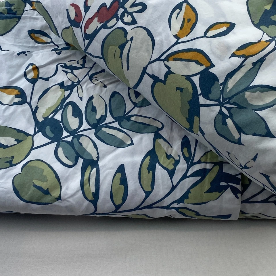 GARNET HILL King Sheet Set Nora Floral Flat & Fitted Supima Cotton Hemstitch 2pc - Image 2 of 4