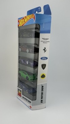Hot Wheels 5-Pack Motor Show Lamborghini Huracán, Ferrari SF90