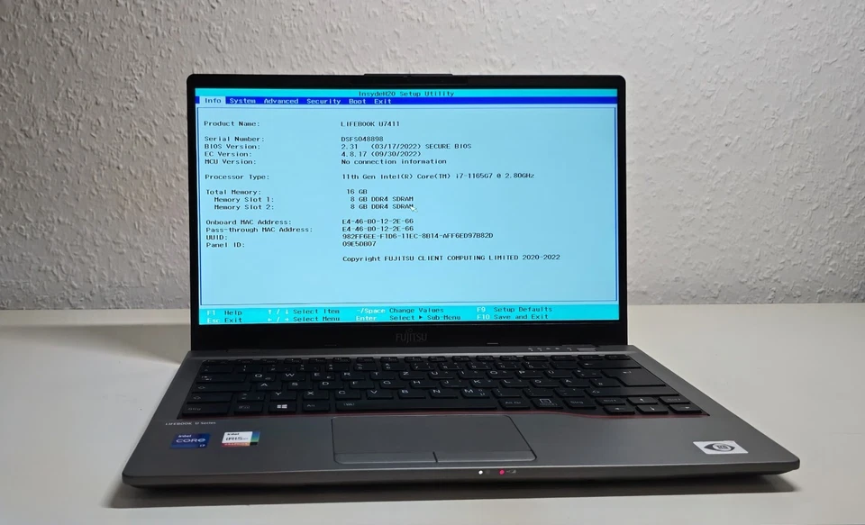 Fujitsu Lifebook U7411 i7-1165G7 16 GB RAM 512 GB SSD Win 11 Pro 1 Jahr Garantie - Bild 2 von 4