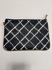 Jewel by Thirty One Navy Blue Dash Of Plaid Pebble Rubie Zip Pouch