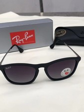 Occhiali da sole unisex Ray-Ban RB4187 Chris 622/8G 54-18 145 3N lenti nero/viola