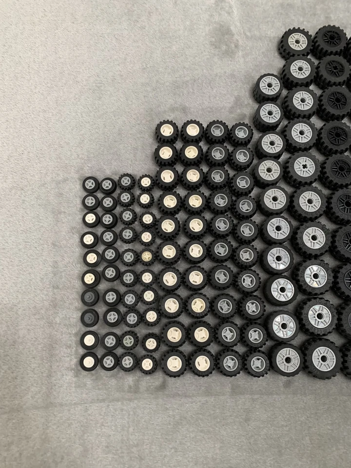 Lego Neumáticos Ruedas Llantas Lote de 170 Piezas Vehículo Coche Camiones Foto 2 de 4