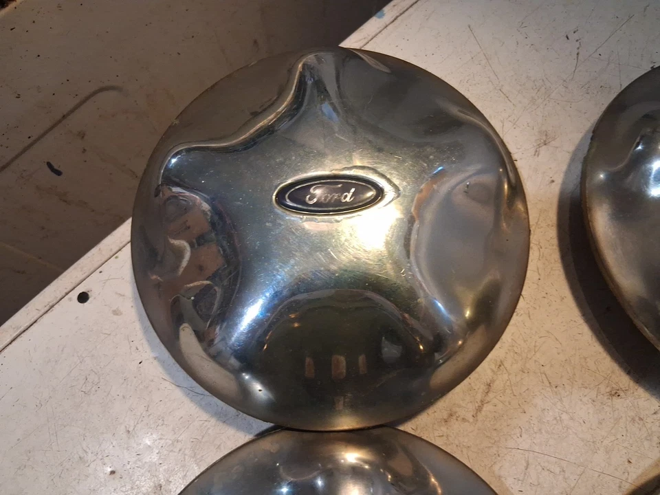 4 fábrica 1997 a 2003? Tapacubos tapa central Ford F150 Expedition YL34-1A096-EA Foto 3 de 4