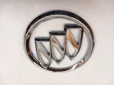 BRAND NEW GENUINE GM OEM 2005-2007 Buick Terraza Lift Gate Emblem Logo 15259668