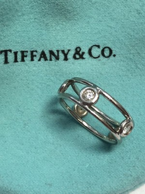 diamonds by the yard ring