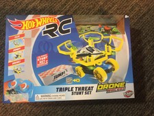 hot wheels rc triple threat stunt set