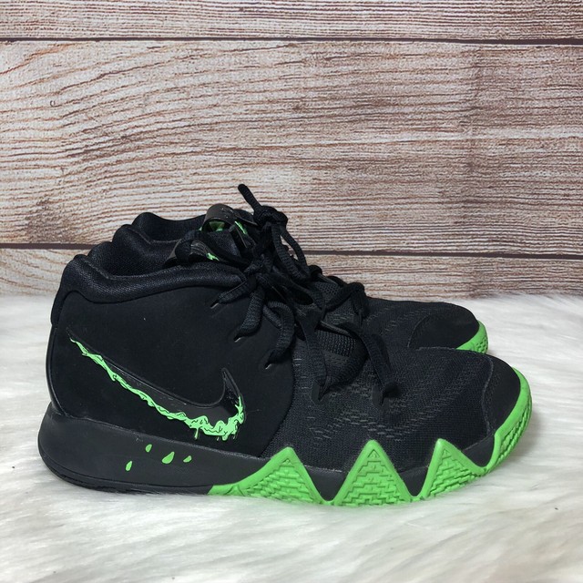 nike boys 11c