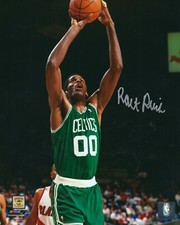 Signed Robert Parish 8x10 Boston Celtics Autographed Photo w/COA