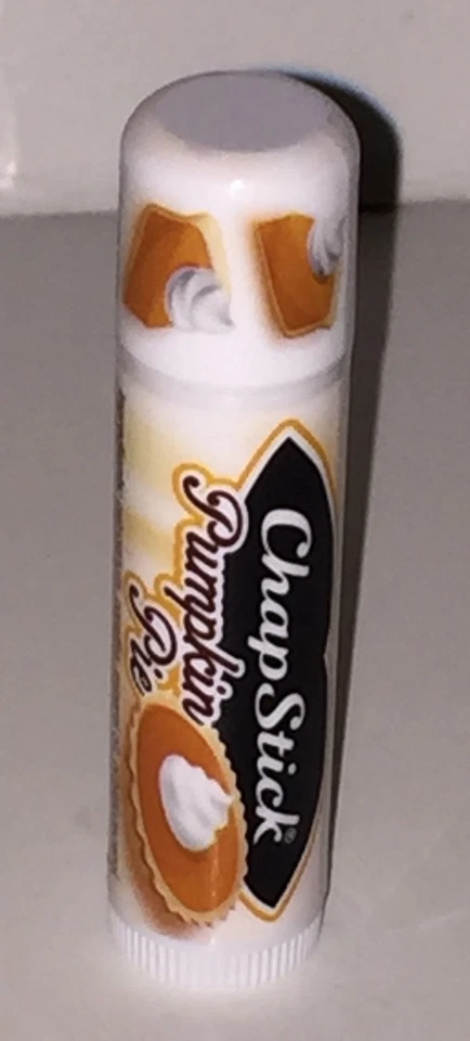 CHAPSTICK "Pumpkin Pie" Edición Limitada Bálsamo Labial NUEVO Fresco Sellado Cuidado Labial Brillo Foto 2 de 4