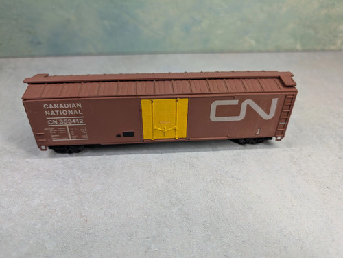 Coche de caja Roundhouse escala HO 50' USADO Canadian National CN #353412 LEER | Zustand: Used