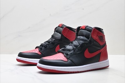 AJ1 Retro High Bred Banned (2016) 555088-001