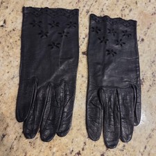 Vintage Womens Size S 6.5 Black Leather Formal Short Gloves Eyelet Flower