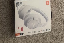 JBL Tune 770NC Wireless Over-Ear Headphones White Bluetooth Noise Cancelling
