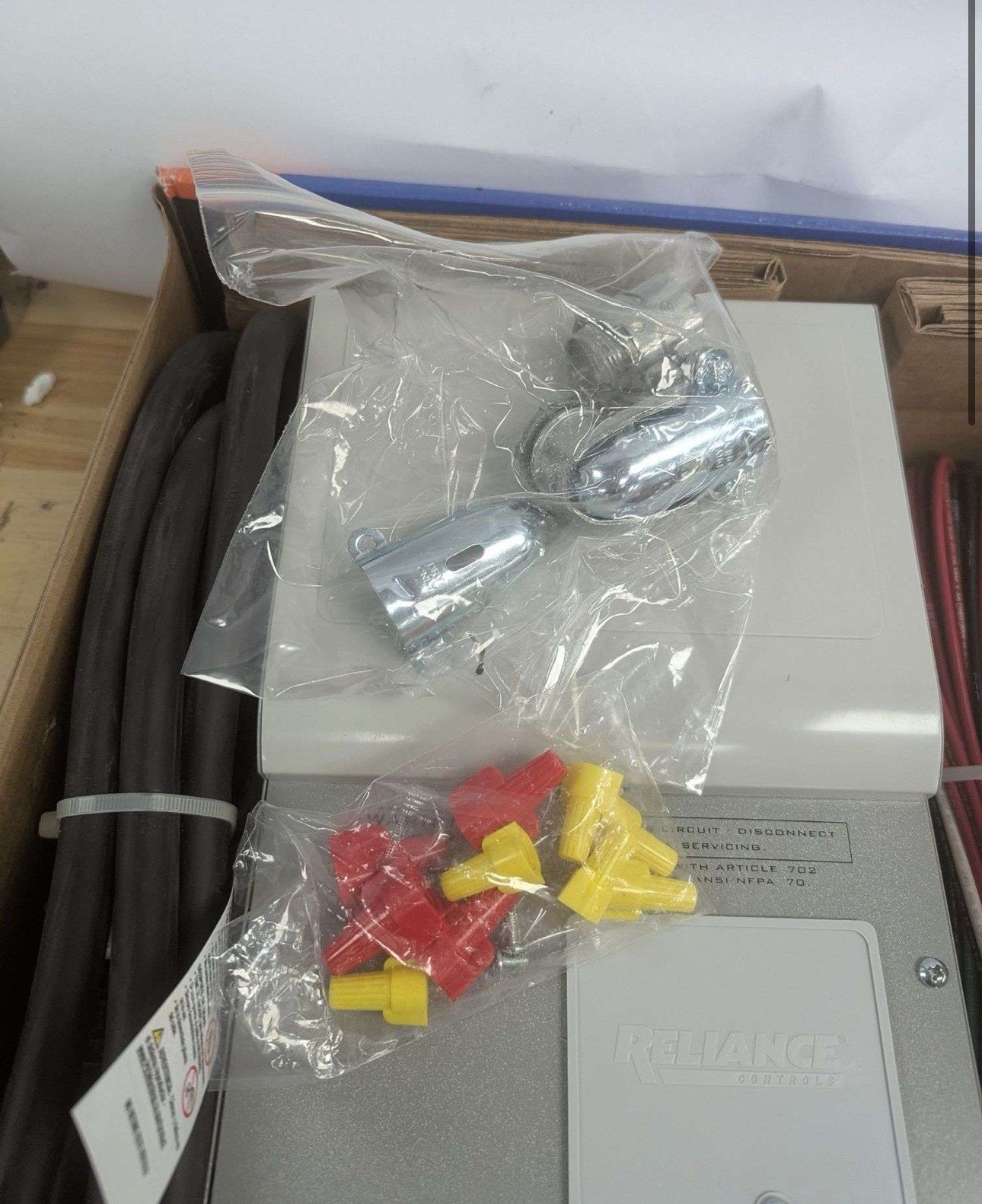 Reliance Controls Backup Power 8000 WATT Transfer Switch Kit 3006HDK