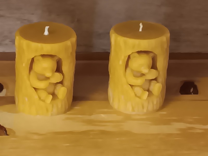 (2) Handmade 100% Pure Beeswax 100% Cotton Wick Bear Candles  3.25"H X 2.5"W