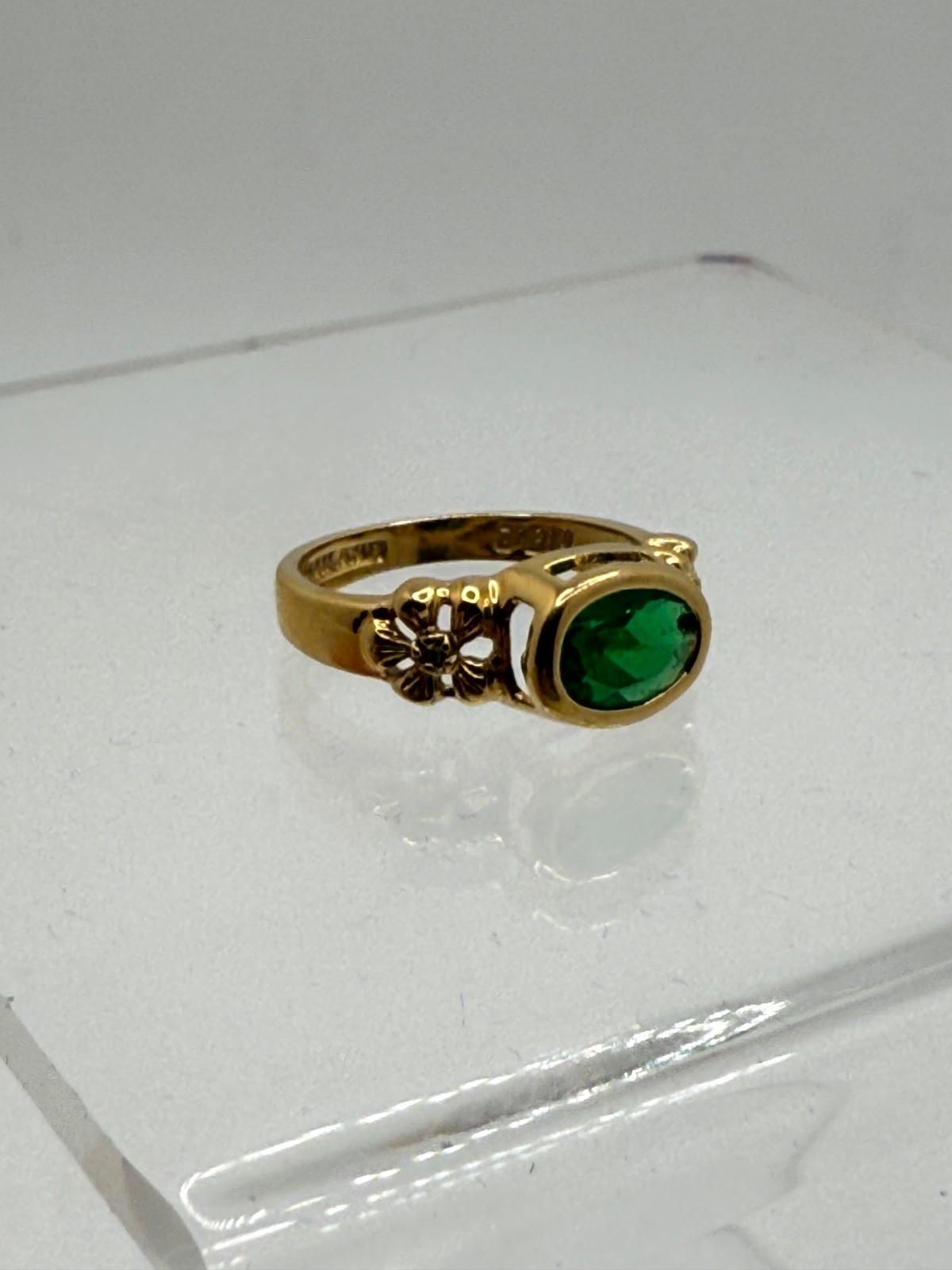  Vintage Camrose Kross JBK Ring Green Rhinestone Gold Tone  COA Size 5